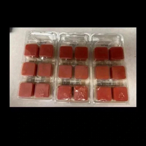 3 packs Glade scented wax melts - pumpkin pit stop - Picture 2 of 2